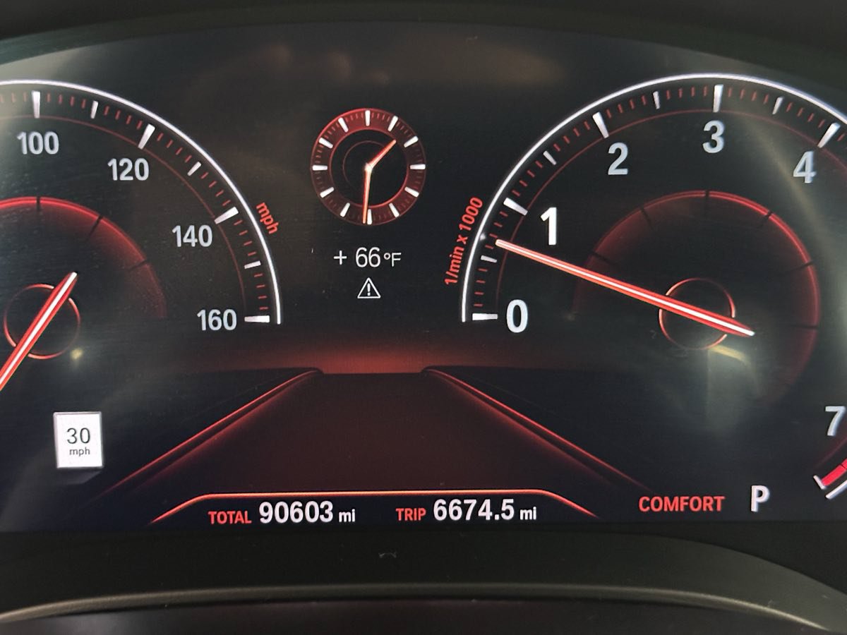 Used 2019 BMW 540i w/ Premium Package RWD image 37