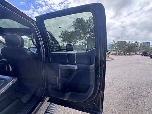 Used 2022 Ford F450 Platinum w/ FX4 Off-Road Package image 49