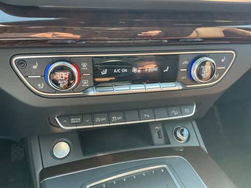 Used 2018 Audi Q5 Prestige w/ Prestige Package image 22