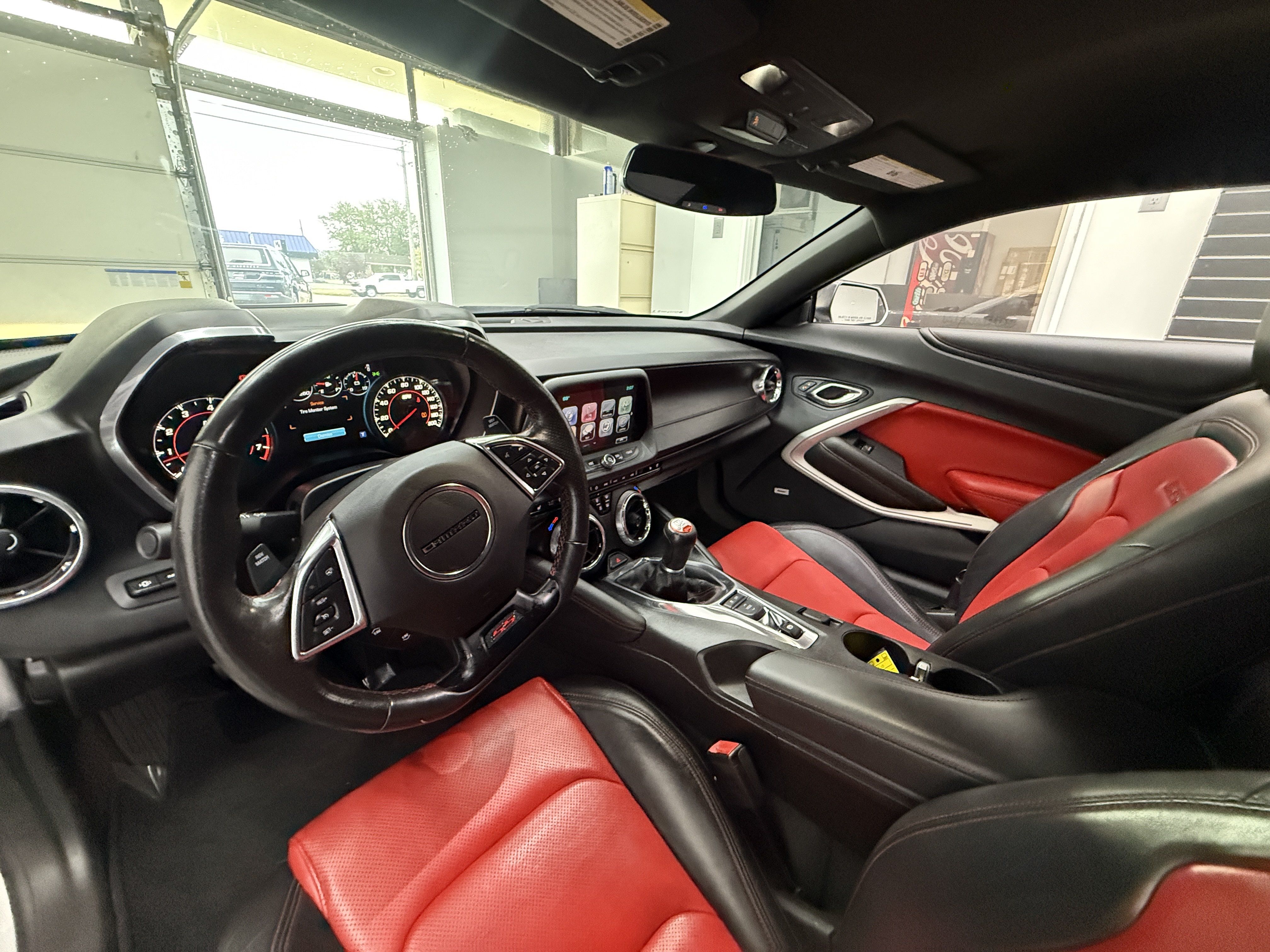 Used 2016 Chevrolet Camaro SS RWD image 13