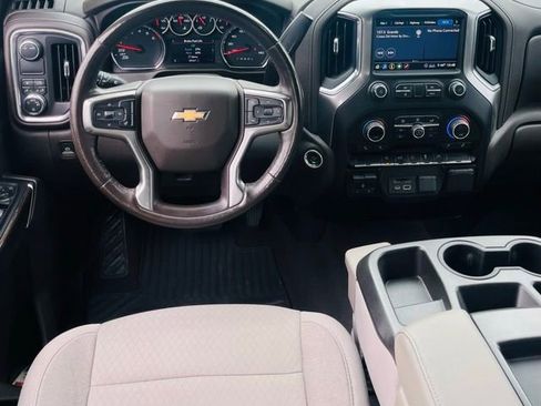 Used 2020 Chevrolet Silverado 1500 LT w/ Texas Edition image 10