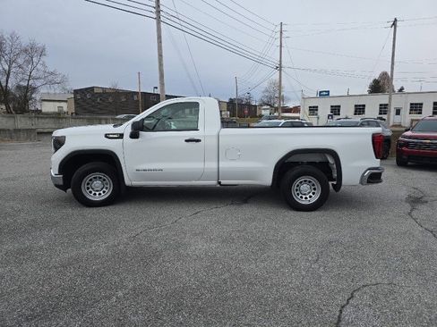 Used 2025 GMC Sierra 1500 Pro w/ Pro Value Package image 9