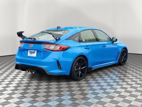 Used 2023 Honda Civic Type R image 6