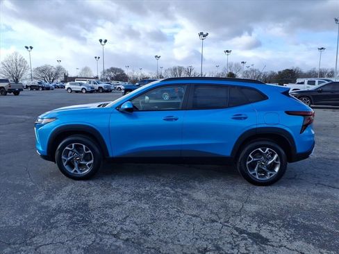 New 2026 Chevrolet Trax LT w/ Driver Confidence Package image 6