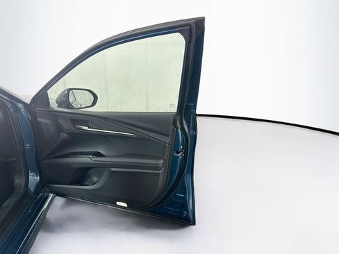 Used 2026 Toyota Camry XSE FWD image 31