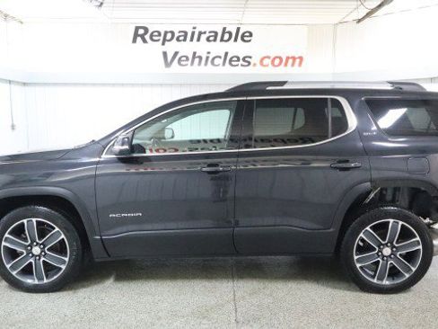 Used 2020 GMC Acadia SLT AWD/4WD image 1