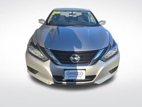 Used 2018 Nissan Altima 2.5 S w/ S Convenience Package image 2