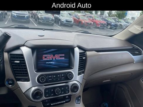 Used 2017 GMC Yukon SLT w/ Premium Edition AWD/4WD image 11
