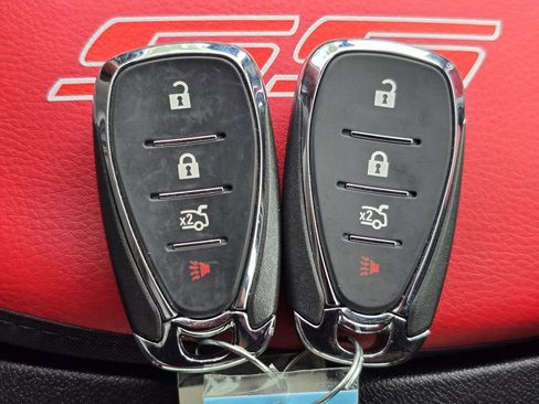 Used 2023 Chevrolet Camaro SS RWD image 41
