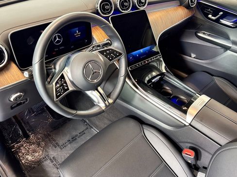 Certified 2025 Mercedes-Benz GLC 350e 4MATIC image 9
