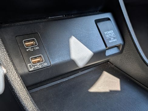 Used 2021 Honda HR-V EX image 33