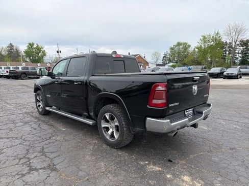 Used 2019 RAM 1500 Laramie AWD/4WD image 5