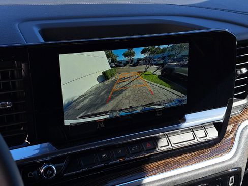 New 2026 GMC Sierra 1500 Elevation w/ LPO, Elevation Black Package image 28