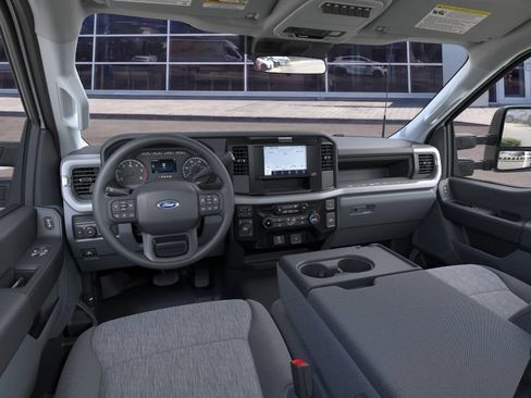 New 2026 Ford F550 4x4 Regular Cab Super Duty image 9