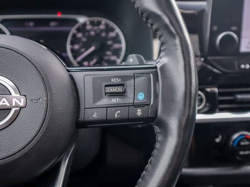 Used 2024 Nissan Pathfinder SL w/ SL Premium Package image 13