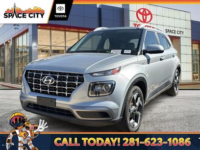 Used 2021 Hyundai Venue SEL