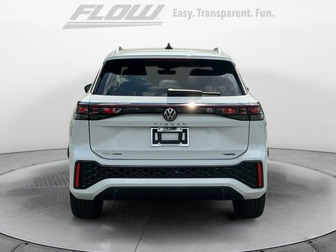 New 2026 Volkswagen Tiguan SEL R-Line AWD/4WD image 6