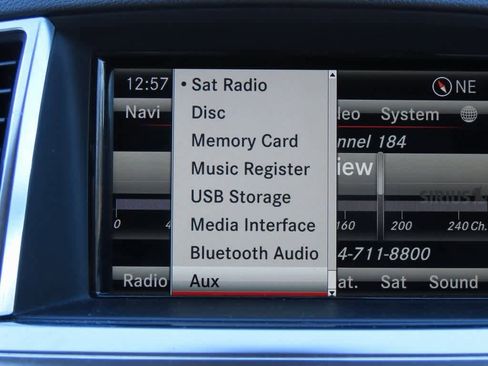 Used 2015 Mercedes-Benz ML 350 4MATIC image 23