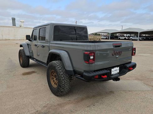 Used 2021 Jeep Gladiator Rubicon AWD/4WD image 6
