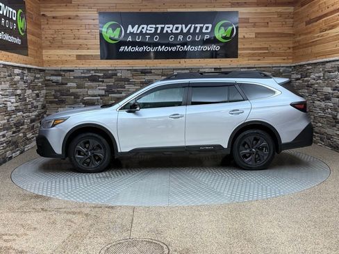Used 2022 Subaru Outback Onyx Edition XT image 6
