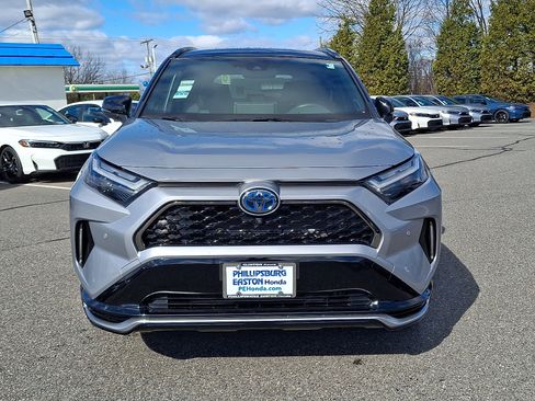 Used 2022 Toyota RAV4 XSE w/ Premium Package image 2