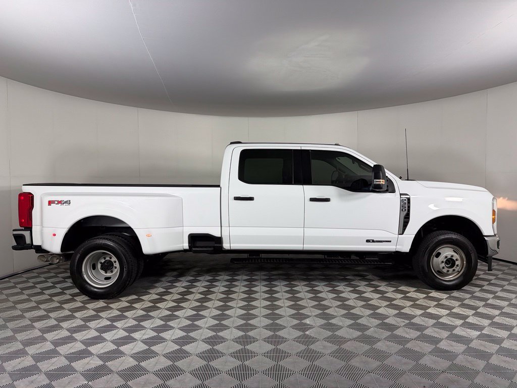 Used 2025 Ford F350 XLT w/ FX4 Off-Road Package AWD/4WD image 7