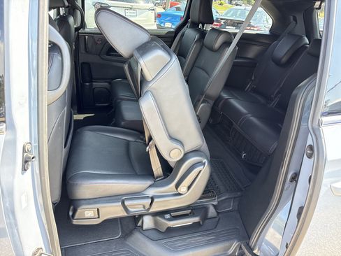 Used 2023 Honda Odyssey Sport image 16
