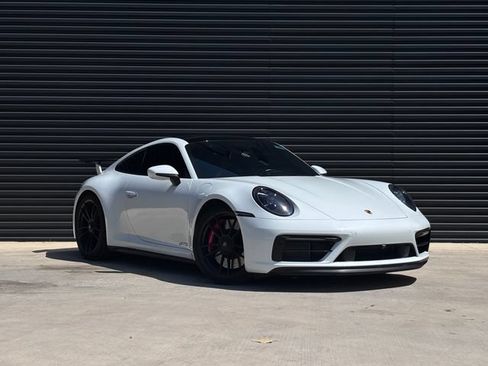 Certified 2022 Porsche 911 Carrera 4 GTS AWD/4WD image 9