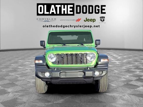 New 2026 Jeep Wrangler Sport AWD/4WD image 25
