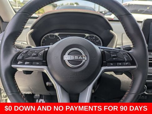 Used 2025 Nissan Altima 2.5 SR FWD image 21