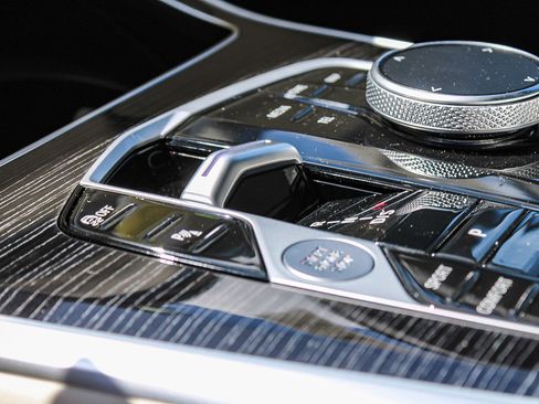 New 2026 BMW X5 xDrive40i w/ M Sport Package image 22