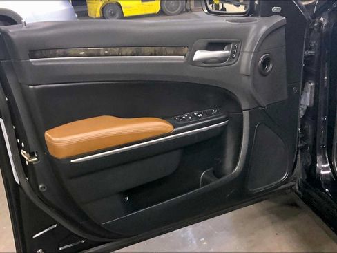 Used 2018 Chrysler 300 Limited w/ Light Group AWD/4WD image 22