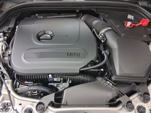 New 2026 MINI Cooper 2-Door Hardtop FWD image 30