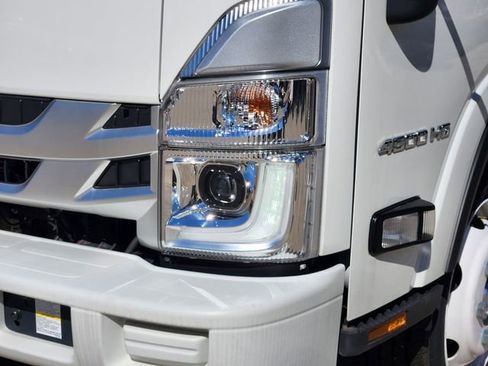 New 2024 Chevrolet Low Cab Forward RWD image 14