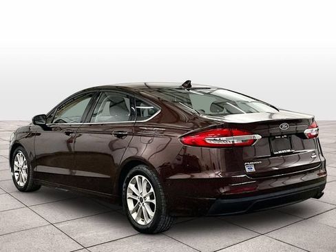 Used 2019 Ford Fusion SE FWD image 10