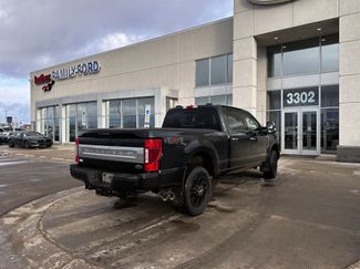 Used 2022 Ford F350 Platinum video 2