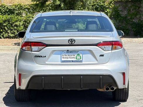 Used 2025 Toyota Corolla SE FWD image 5