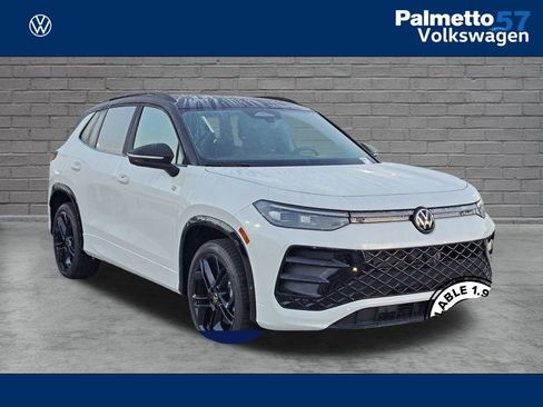 New 2026 Volkswagen Tiguan SE R-Line FWD image 1