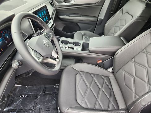 New 2026 Volkswagen Atlas Cross Sport SE AWD/4WD image 4