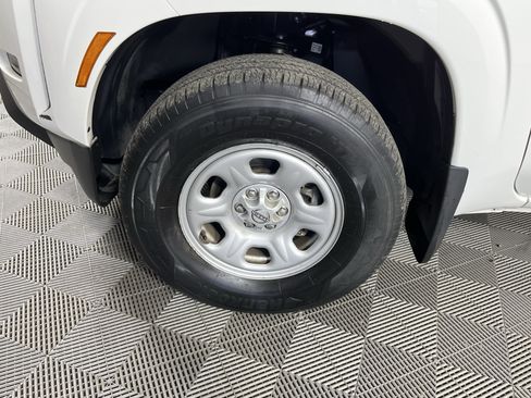 Used 2022 Nissan Frontier S w/ Technology Package AWD/4WD image 8