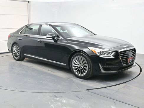 Used 2017 Genesis G90 3.3T Premium image 26