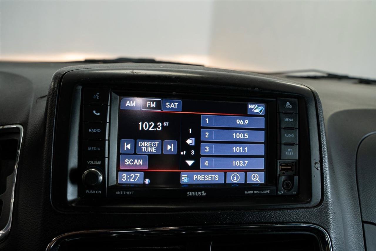 Used 2019 Dodge Grand Caravan GT FWD image 17