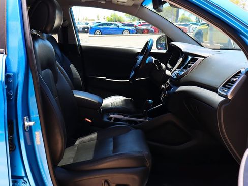 Used 2016 Hyundai Tucson Limited w/ Option Group 03 FWD image 31