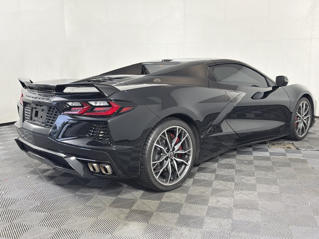 Used 2023 Chevrolet Corvette Stingray Preferred Conv w/ Z51 Performance Package RWD image 7