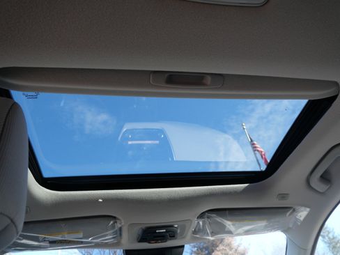 New 2026 Toyota Corolla Cross LE w/ Moonroof Package AWD/4WD image 8