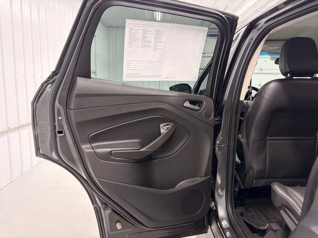 Used 2018 Ford Escape Titanium AWD/4WD image 12