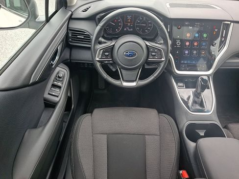 Used 2022 Subaru Outback Premium AWD/4WD image 11