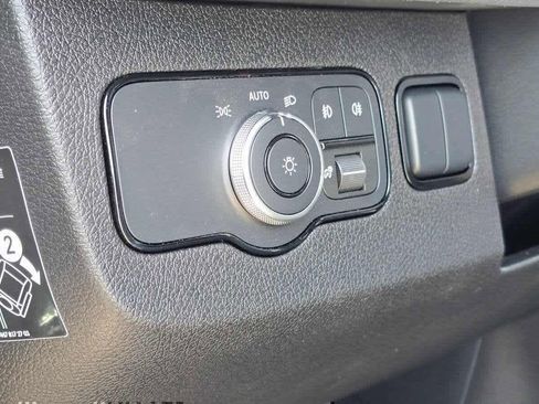 Used 2026 Mercedes-Benz Sprinter 2500 image 27