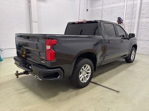 Used 2024 Chevrolet Silverado 1500 RST image 3