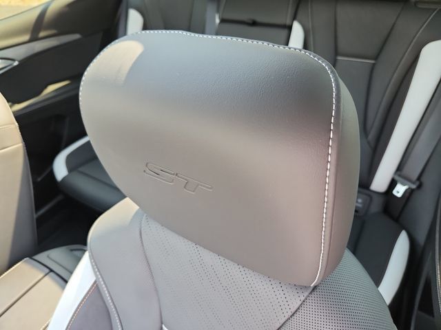 Used 2026 Buick Envision Sport Touring AWD/4WD image 14